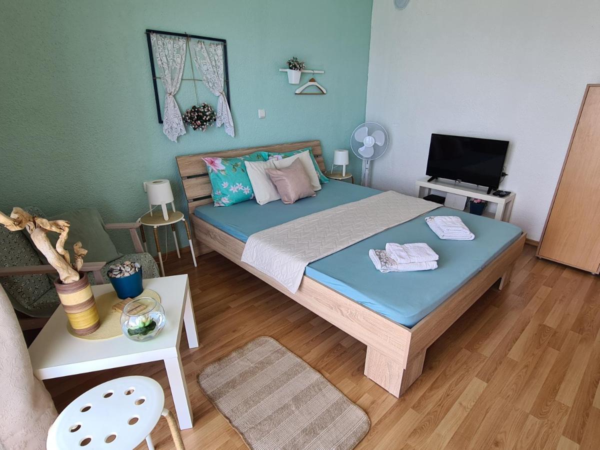 Apartmani Rustik トルペチャ エクステリア 写真