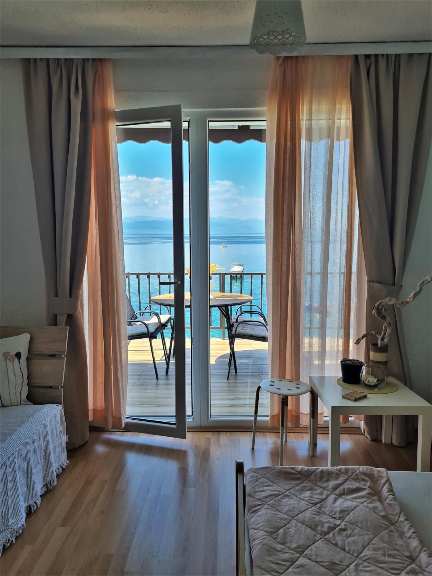 Apartmani Rustik トルペチャ エクステリア 写真