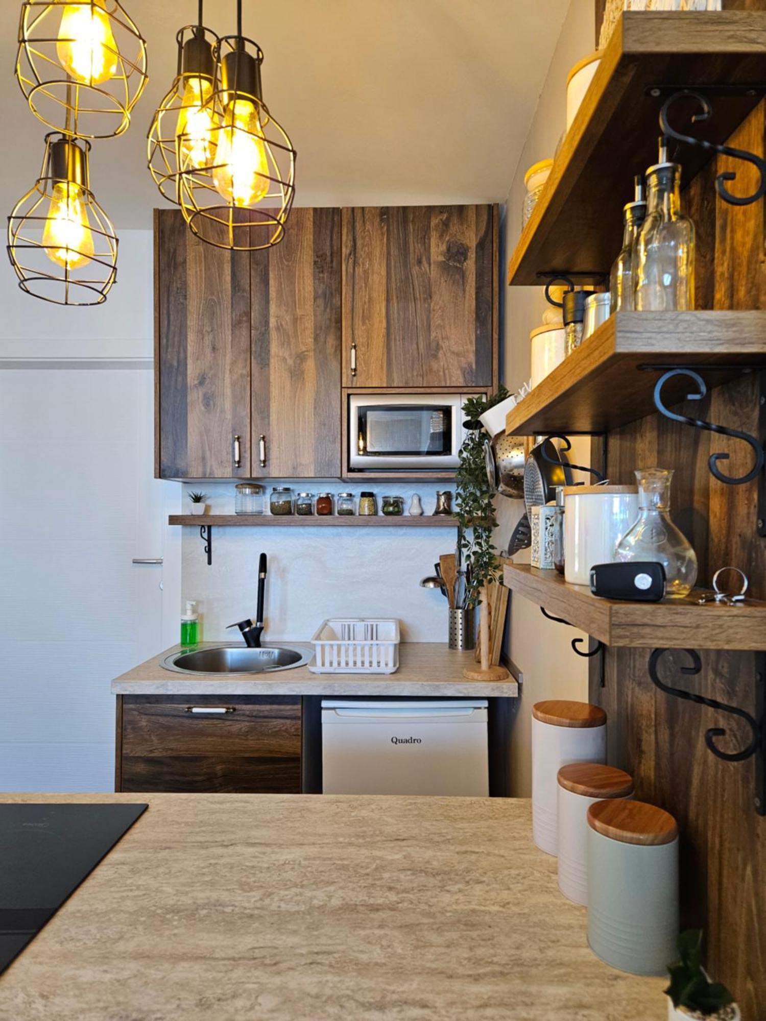 Apartmani Rustik トルペチャ エクステリア 写真